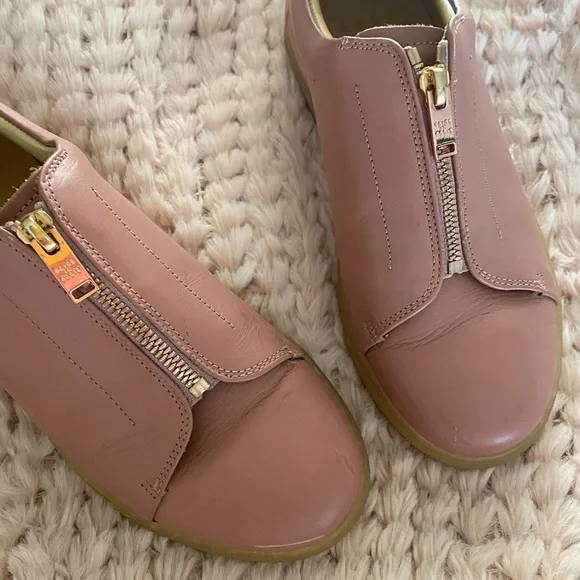 Pairs In Paris Blush Leather Zip Sneakers designed in Paris made in Portugal - Picture 16 of 16